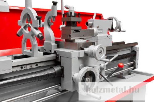 ED 1000NDIG fémipari esztergagép digitális útmérővel *