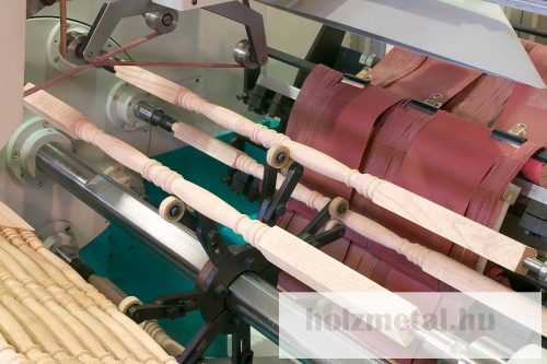 LNX-1500 CNC esztergagép