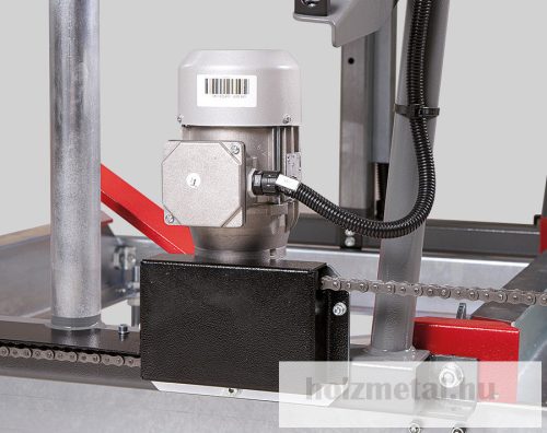 Pilous CTR 750EV vízszintes szalagfűrész elektromos előtolással és magasságállítással